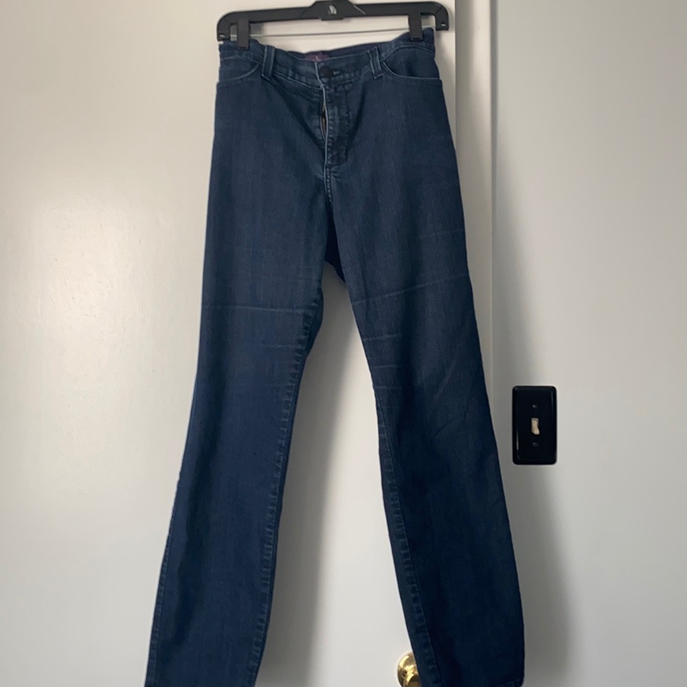 Straight leg dark wash (NYDJ)